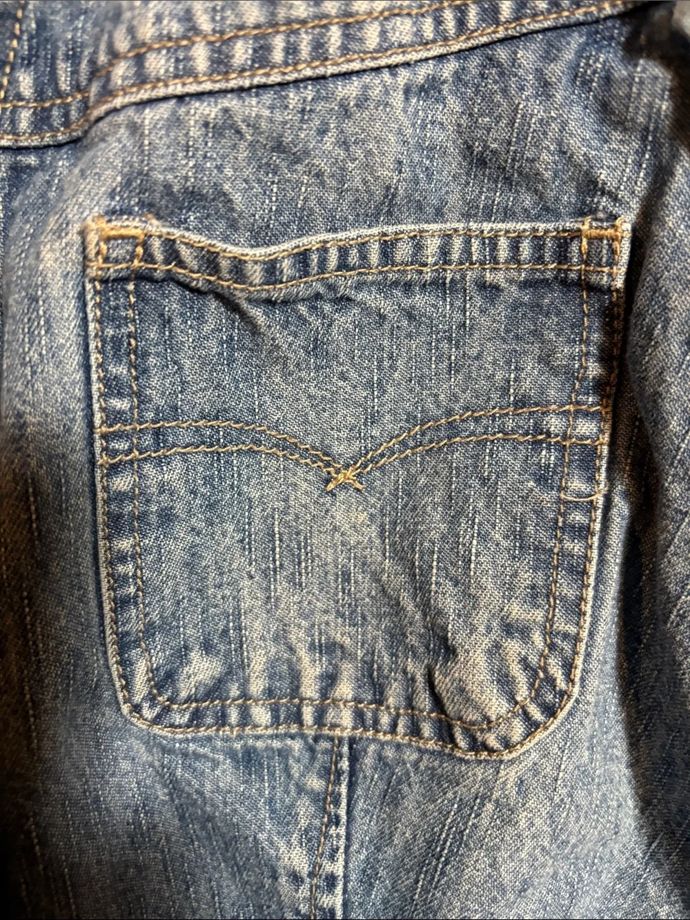 Vintage 90’s Sleeveless Denim Button-Up Vest - Light Blue